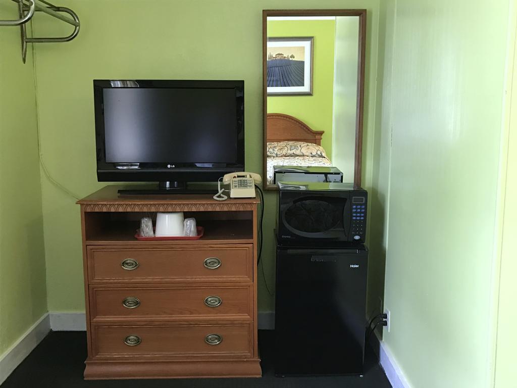 Economy Inn Danville Dış mekan fotoğraf